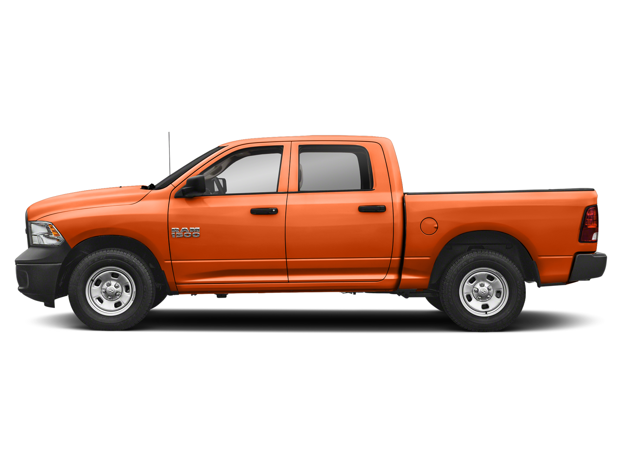 2019 RAM 1500 Classic Express Crew Cab 4x4 5'7" Box