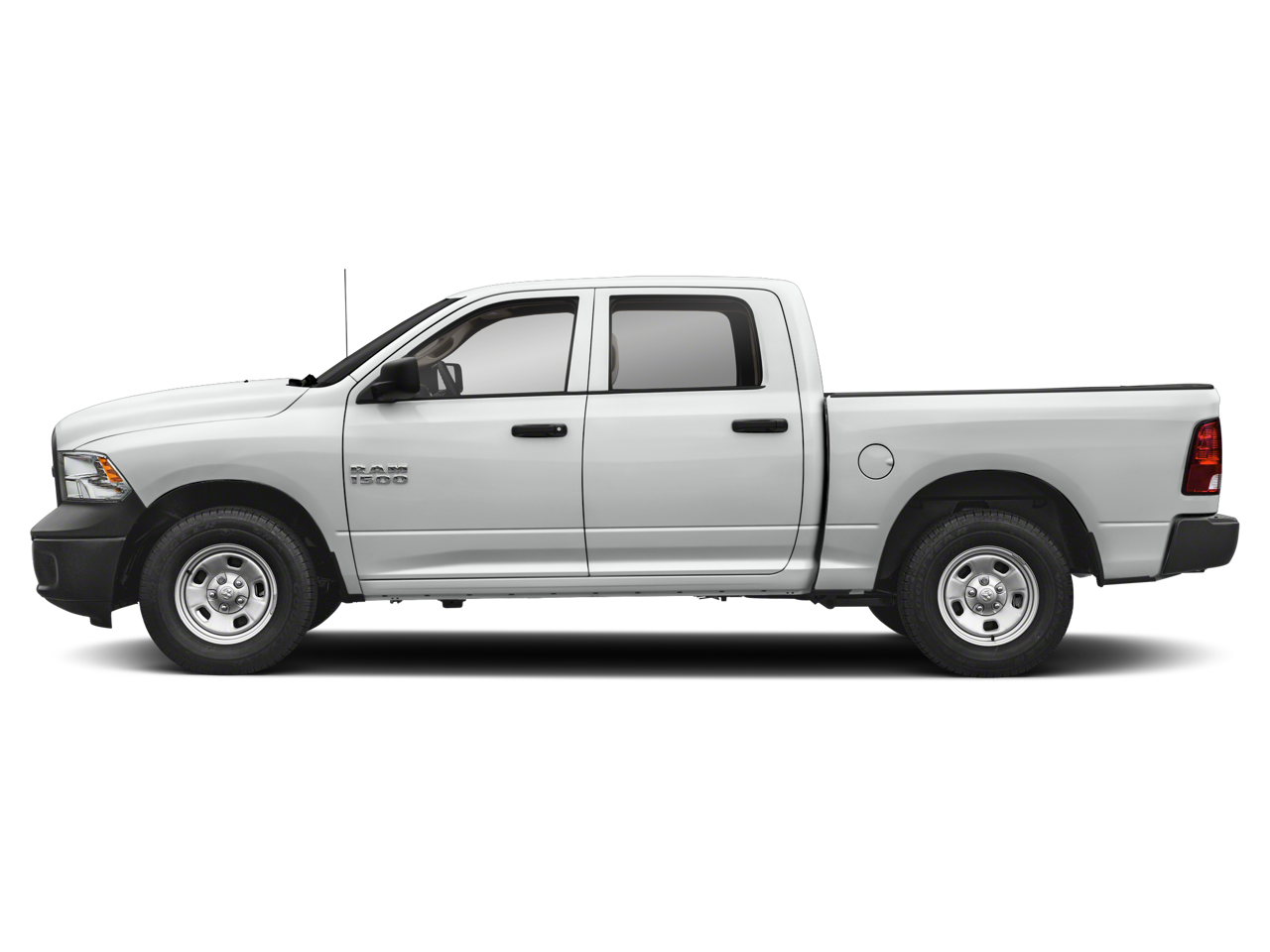 2019 RAM 1500 Classic Express Crew Cab 4x4 5'7" Box