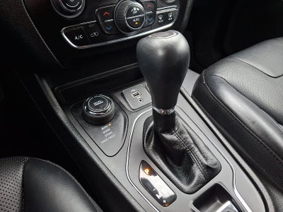 2021 Jeep Cherokee Latitude Lux 4X4