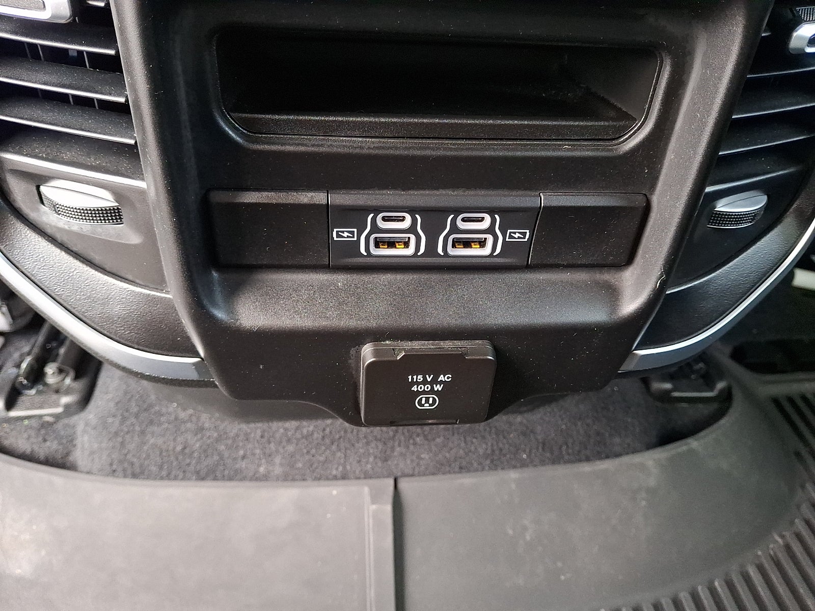 2025 RAM 1500 Big Horn Crew Cab 4x4 5'7" Box