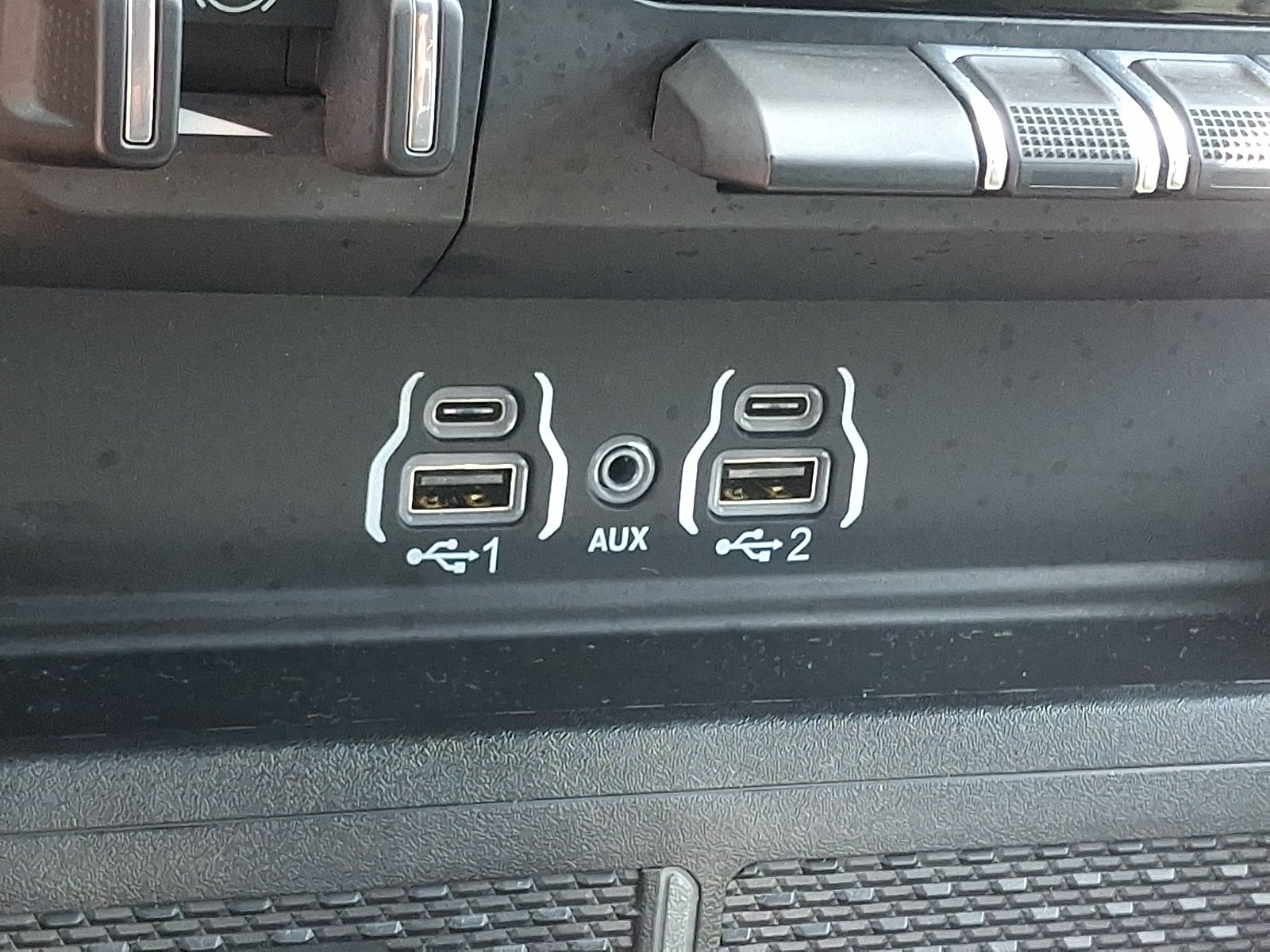 2025 RAM 1500 Big Horn Crew Cab 4x4 5'7" Box