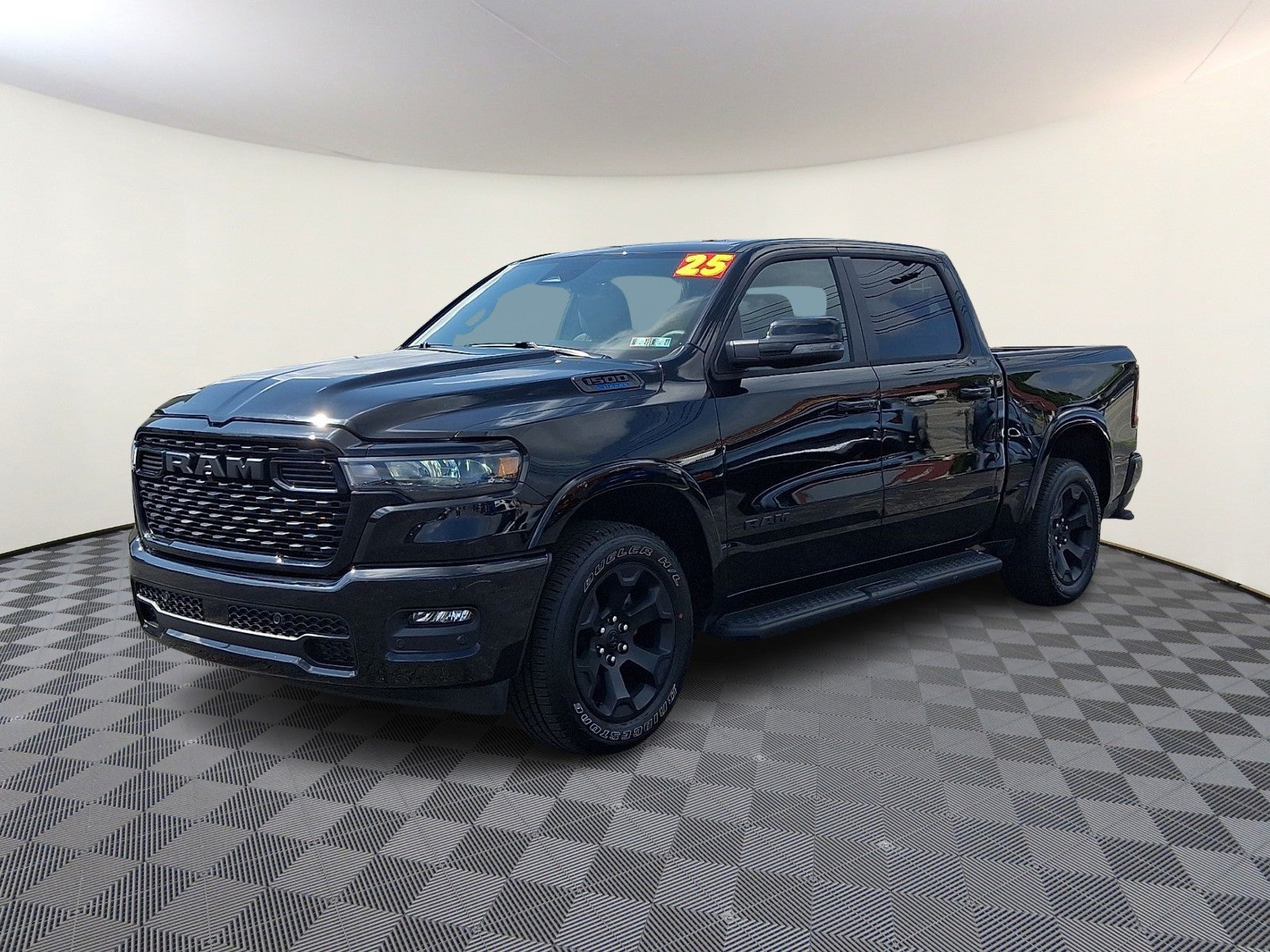 2025 RAM 1500 Big Horn Crew Cab 4x4 5'7" Box