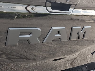 2025 RAM 1500 Big Horn Crew Cab 4x4 5'7" Box
