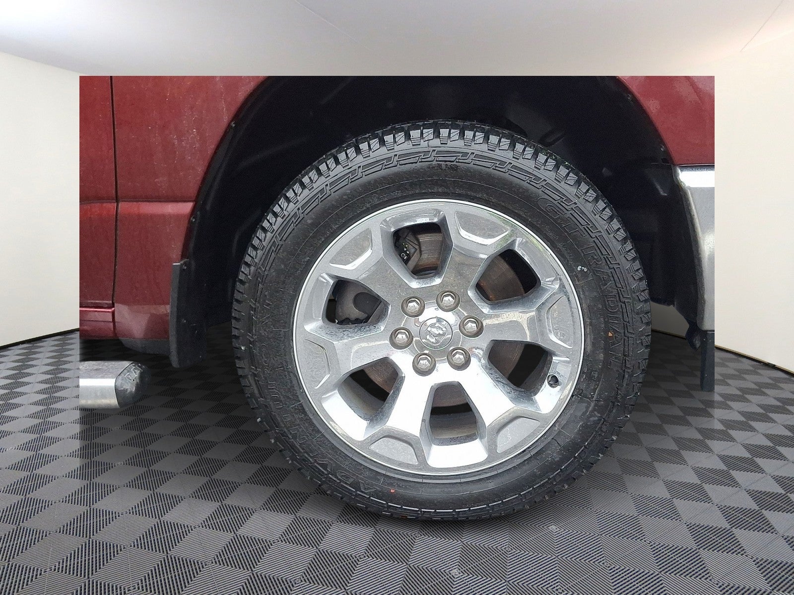 2019 RAM 1500 Big Horn/Lone Star Crew Cab 4x4 5'7" Box