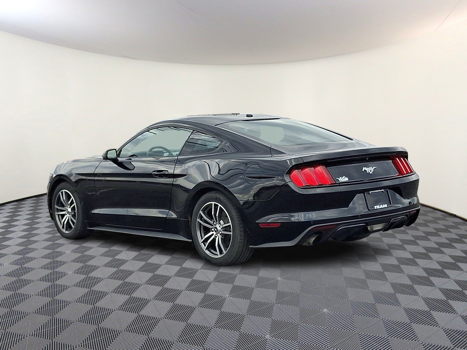 2017 Ford Mustang EcoBoost