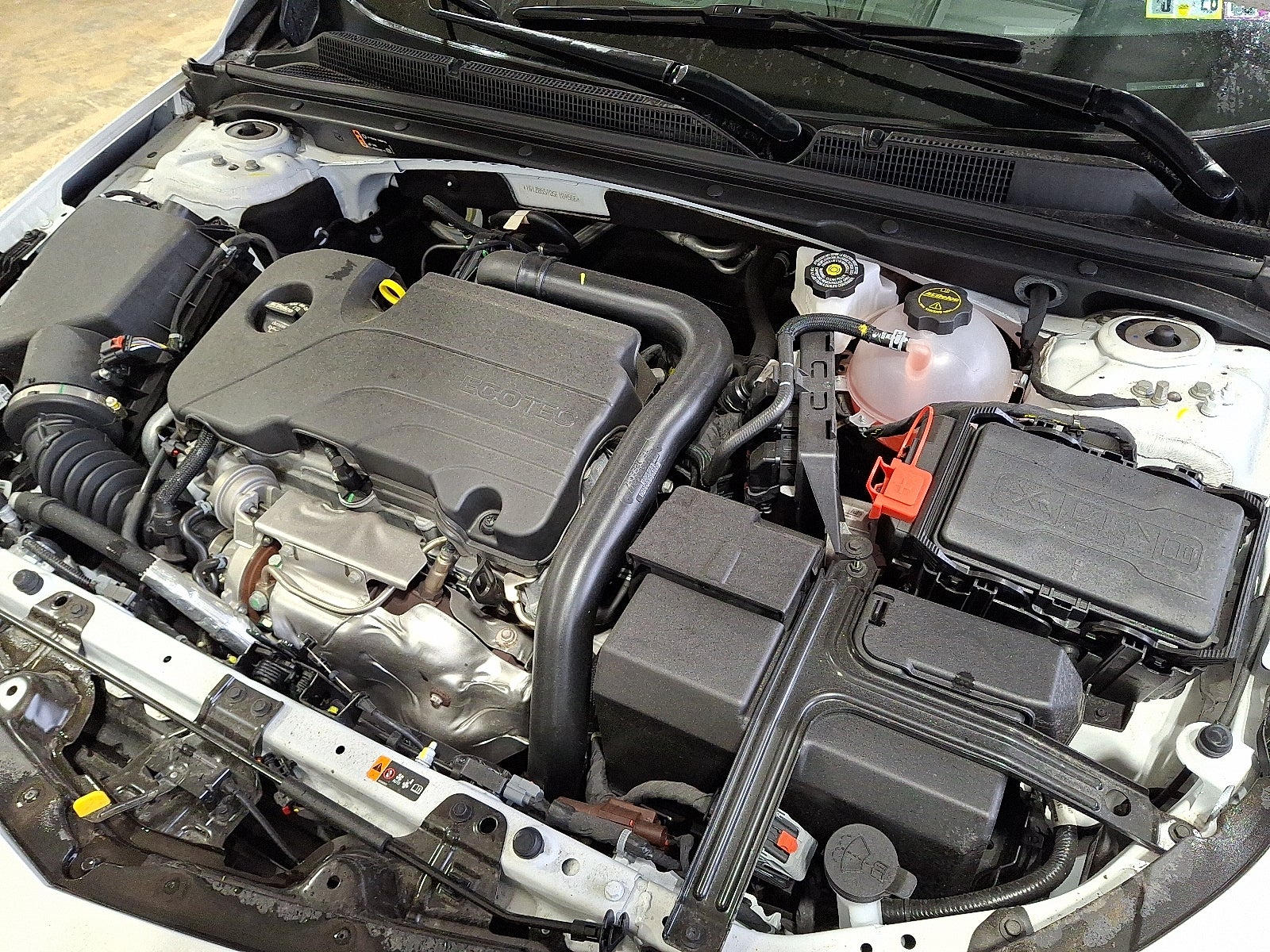 2025 Chevrolet Malibu FWD LS