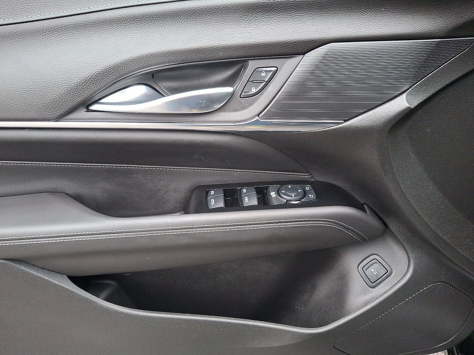 2025 Cadillac CT4 Luxury AWD