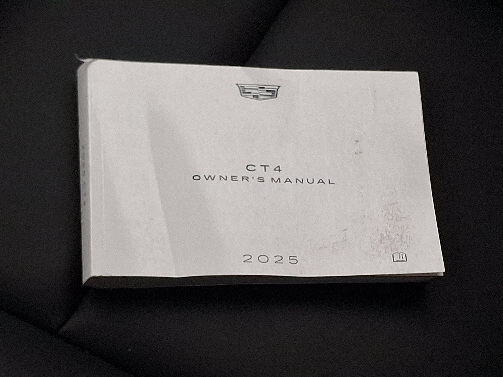 2025 Cadillac CT4 Luxury AWD