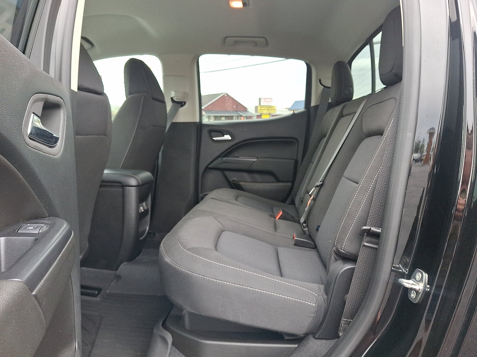 2022 Chevrolet Colorado 4WD Crew Cab Short Box LT