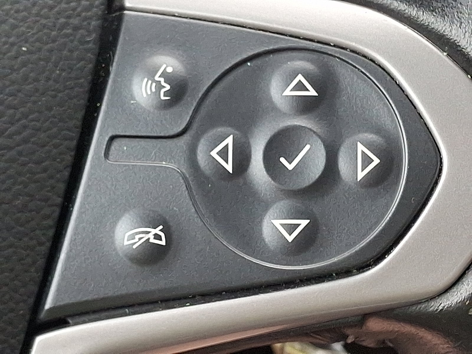 2022 Chevrolet Colorado 4WD Crew Cab Short Box LT