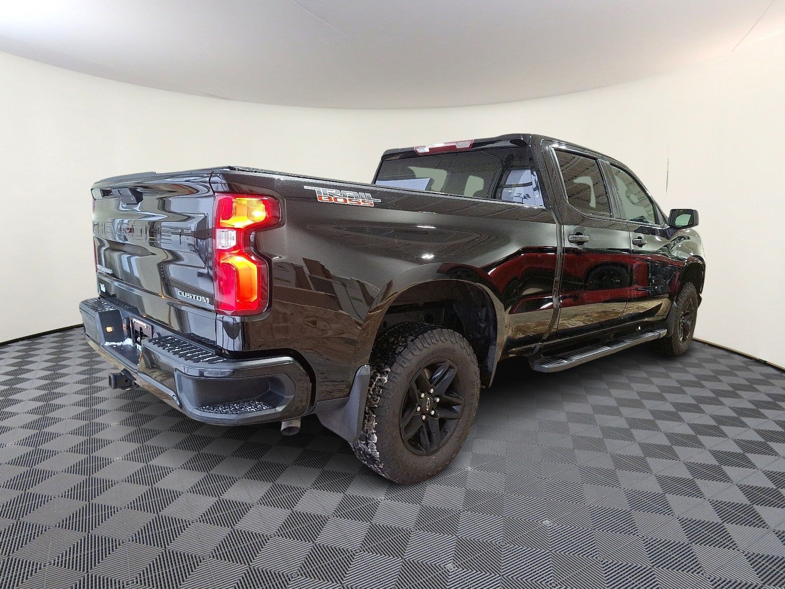 2022 Chevrolet Silverado 1500 LTD Custom Trail Boss