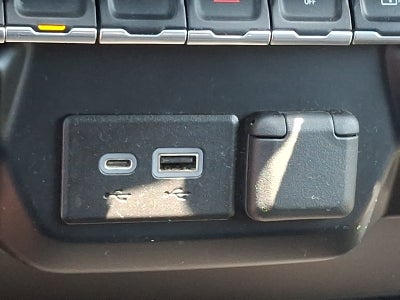 2022 Chevrolet Silverado 1500 LTD 4WD Crew Cab Short Bed LT with 2FL