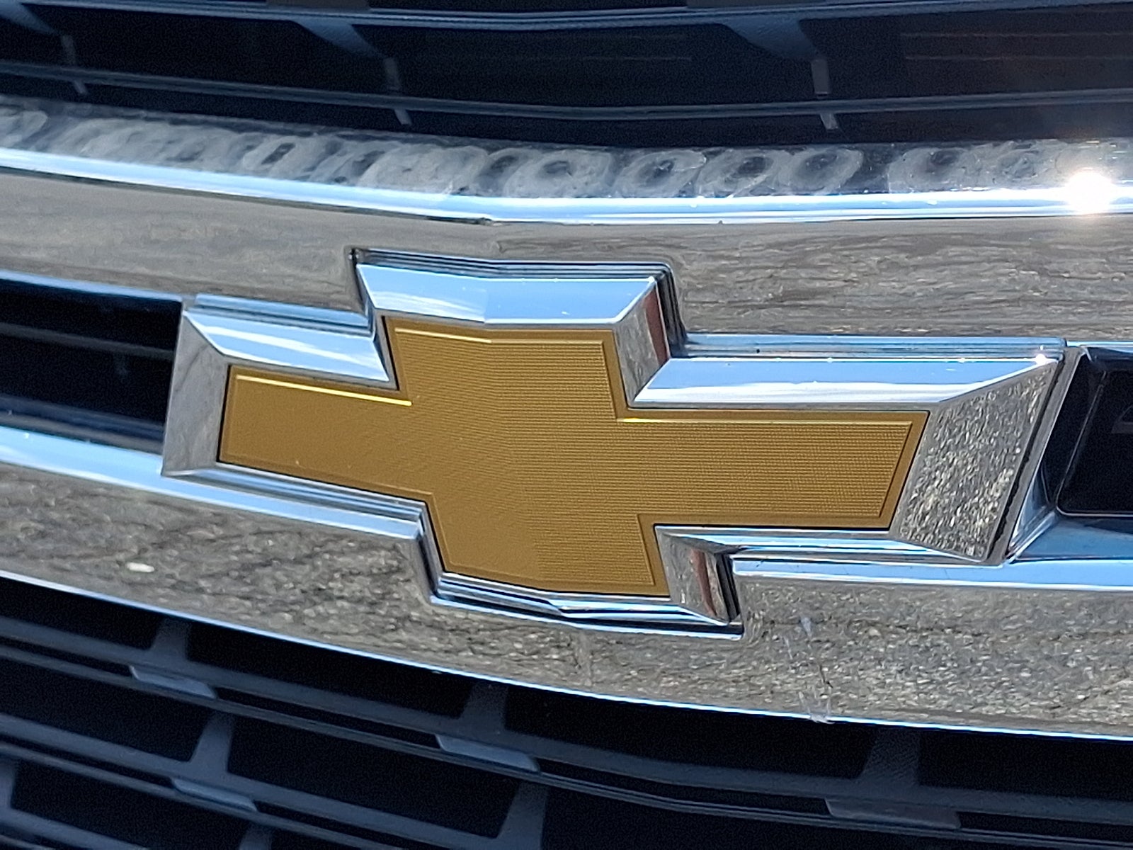 2022 Chevrolet Silverado 1500 LTD 4WD Crew Cab Short Bed LT with 2FL