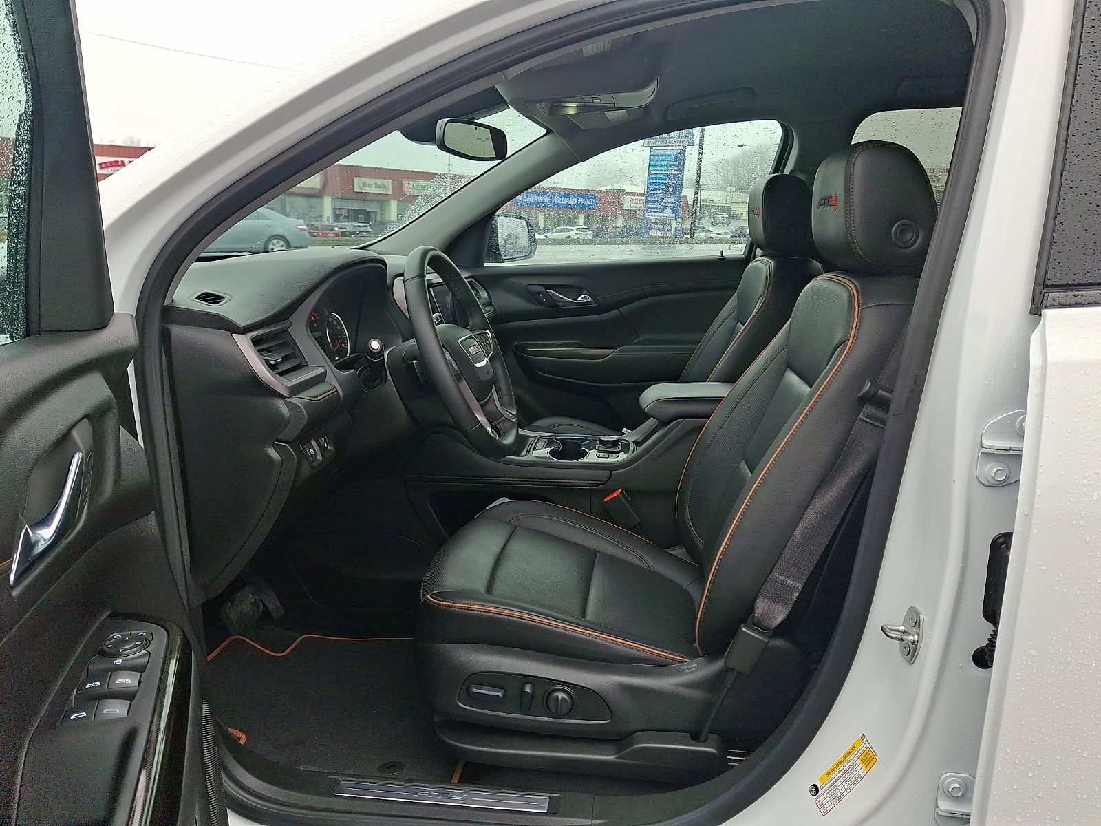 2023 GMC Acadia AWD AT4