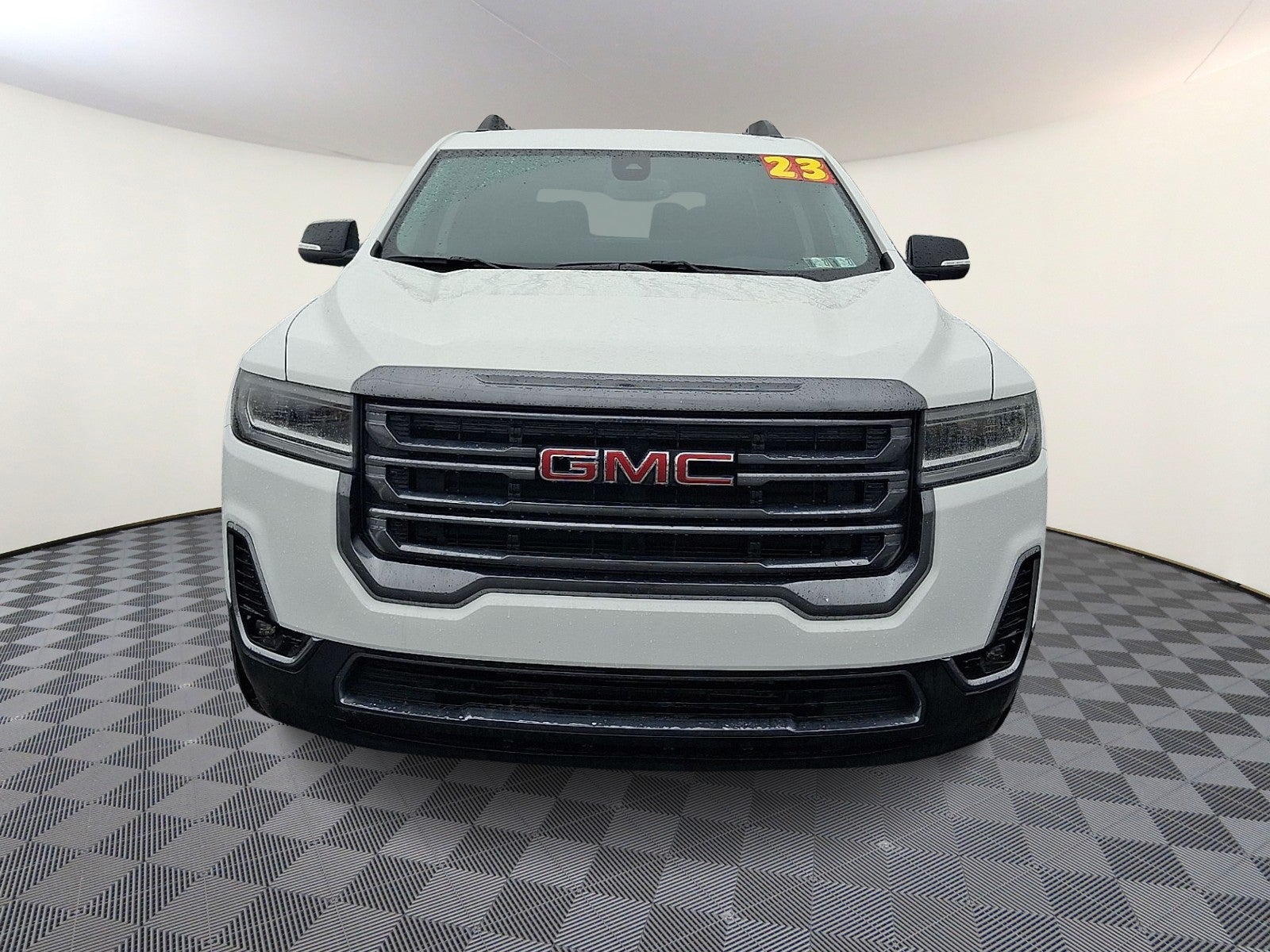 2023 GMC Acadia AWD AT4