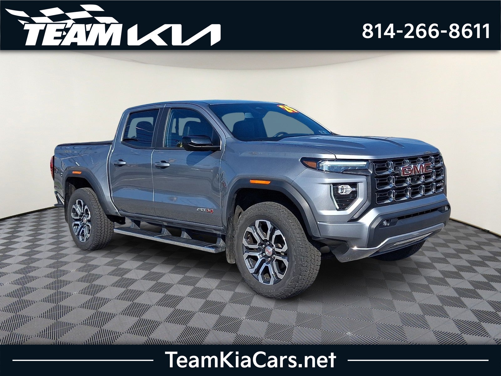 2024 GMC Canyon 4WD AT4