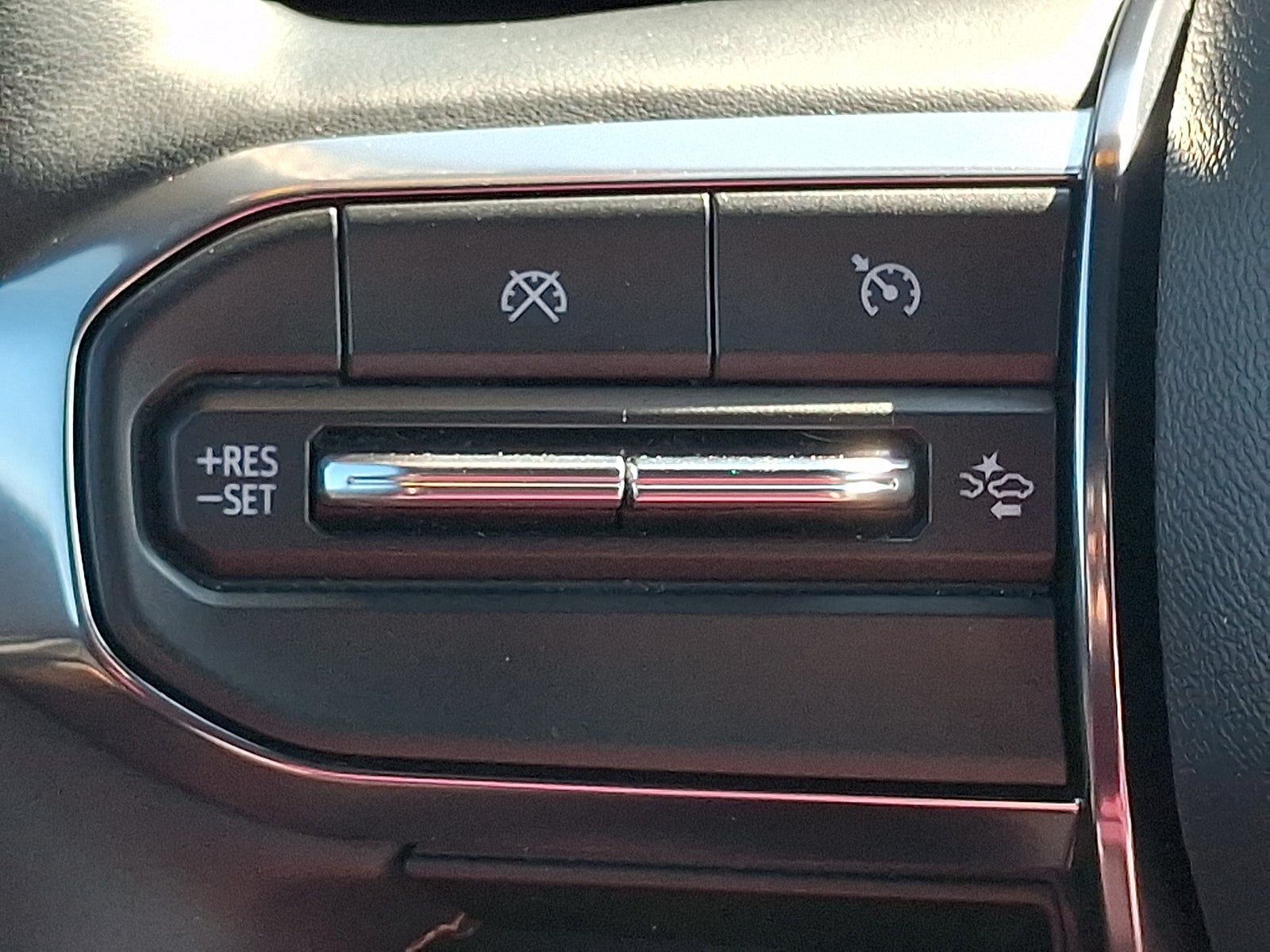 2024 GMC Canyon 4WD AT4