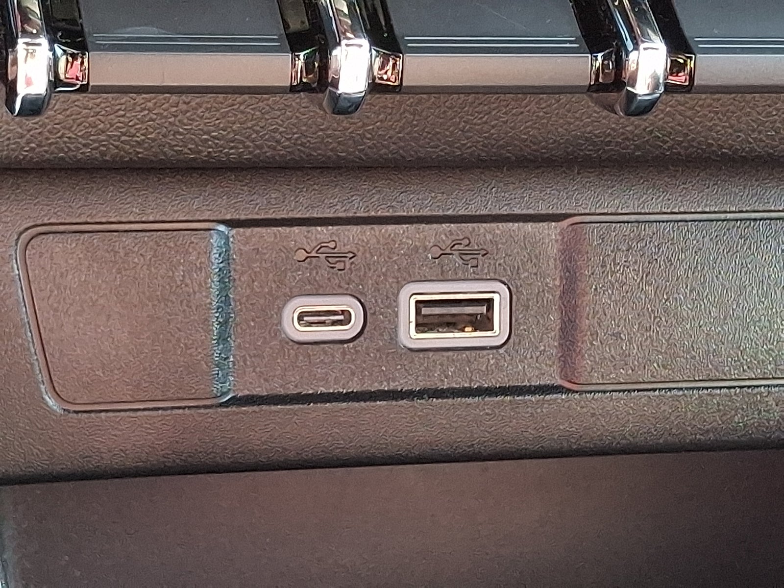 2024 GMC Canyon 4WD AT4
