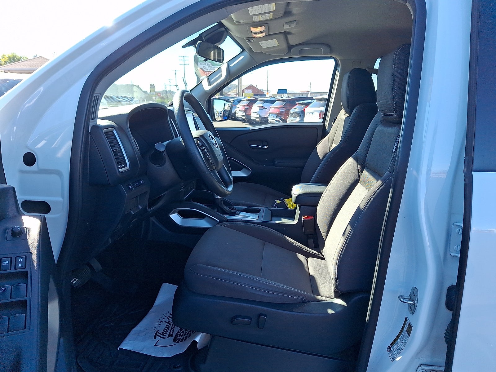 2022 Nissan Frontier Crew Cab SV 4x4