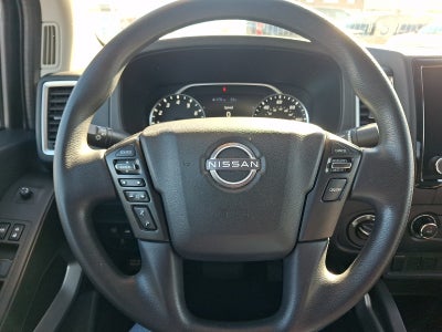 2022 Nissan Frontier Crew Cab SV 4x4
