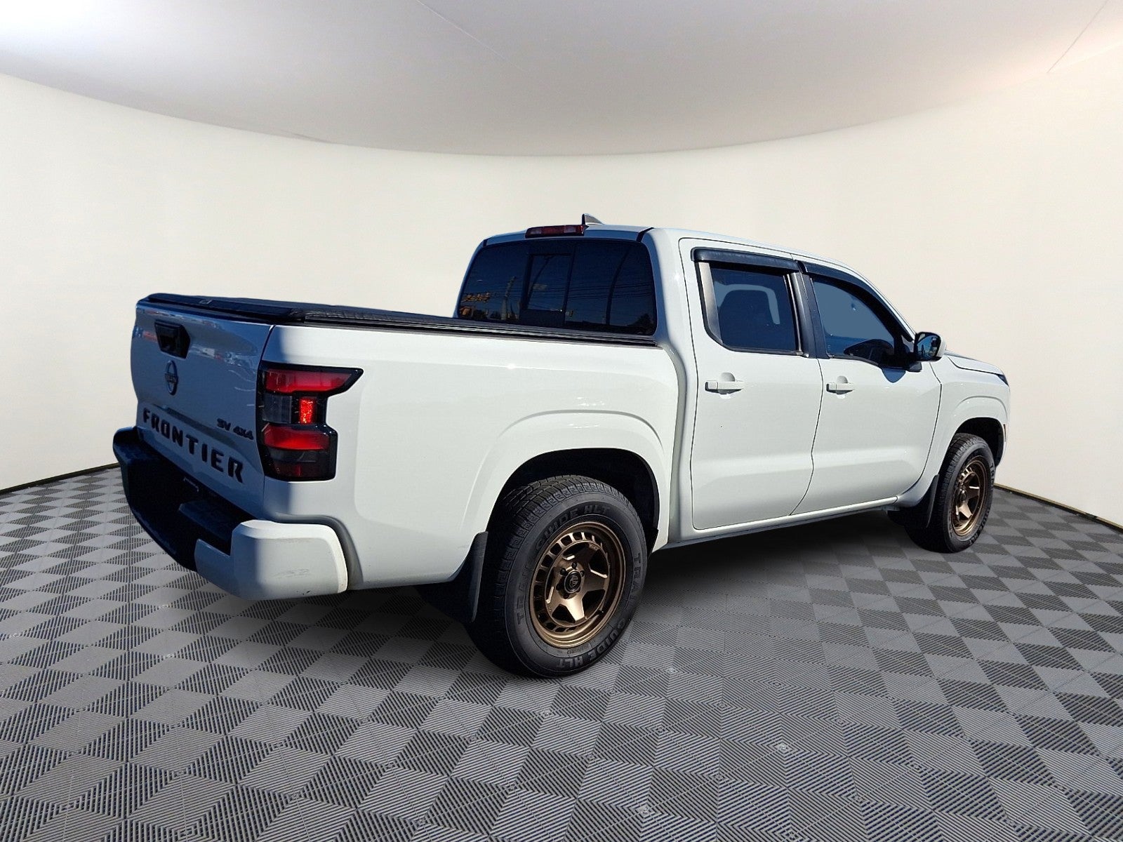 2022 Nissan Frontier Crew Cab SV 4x4