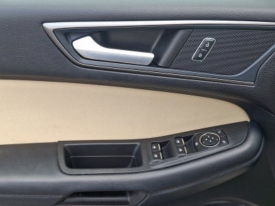 2018 Ford Edge SE