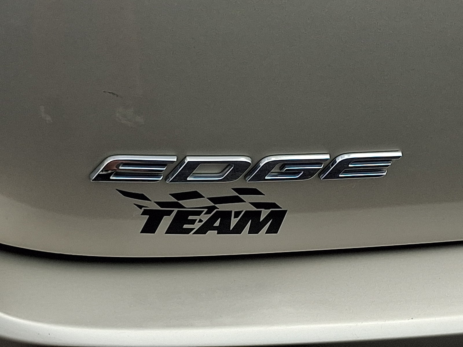 2018 Ford Edge SE