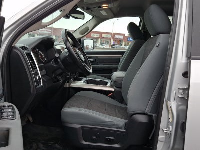 2018 RAM 1500 Big Horn Crew Cab 4x4 5'7" Box