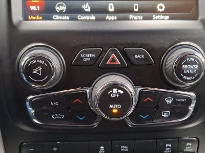 2018 RAM 1500 Big Horn Crew Cab 4x4 5'7" Box