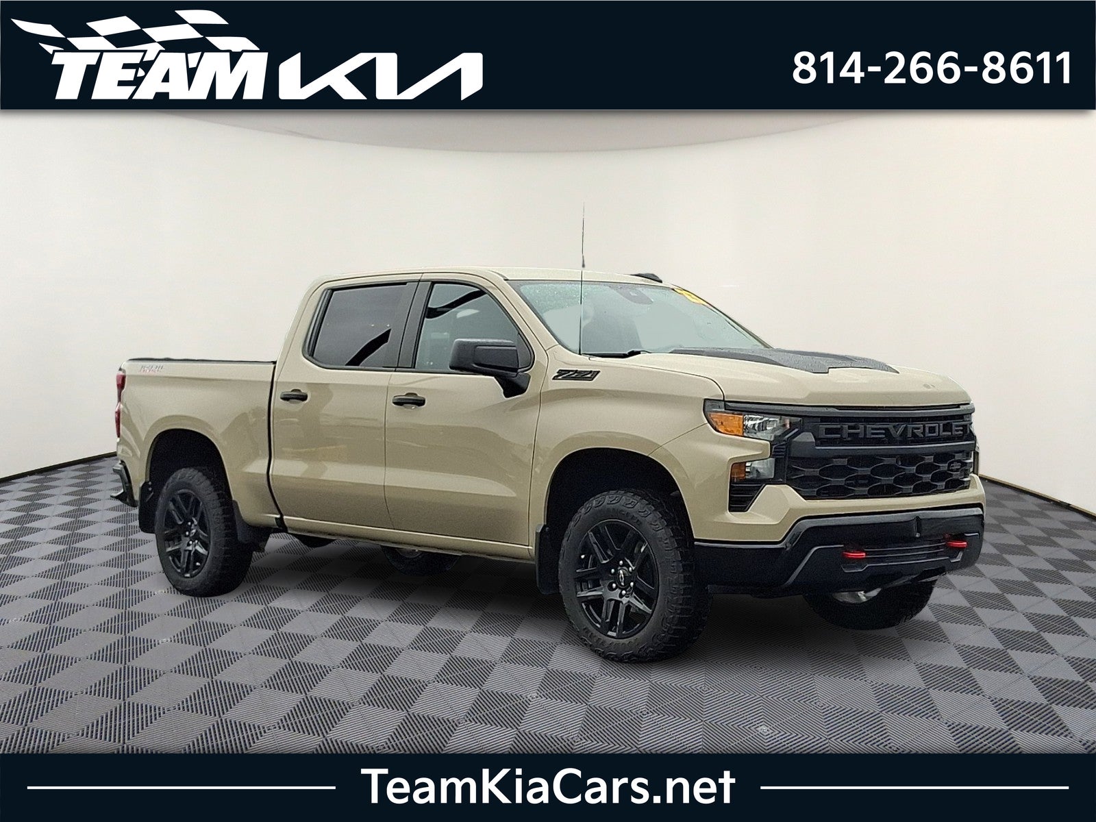 2023 Chevrolet Silverado 1500 4WD Crew Cab Short Bed Custom Trail Boss