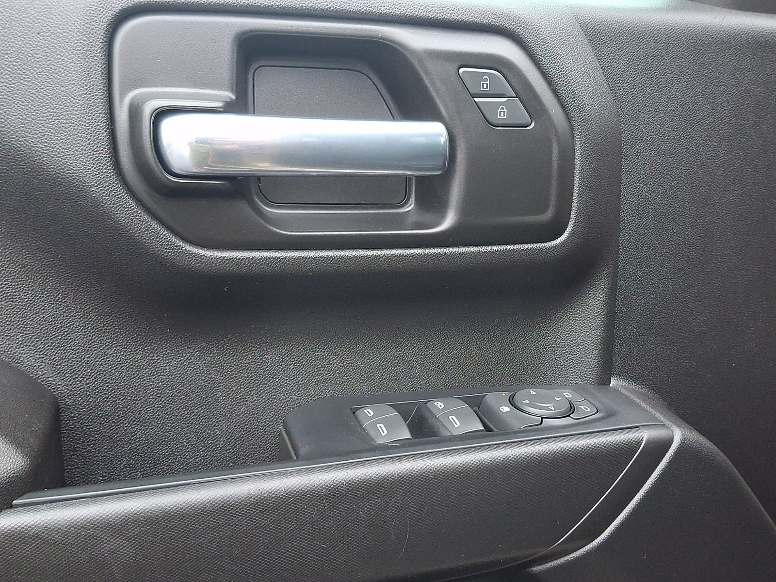 2023 Chevrolet Silverado 1500 4WD Crew Cab Short Bed Custom Trail Boss