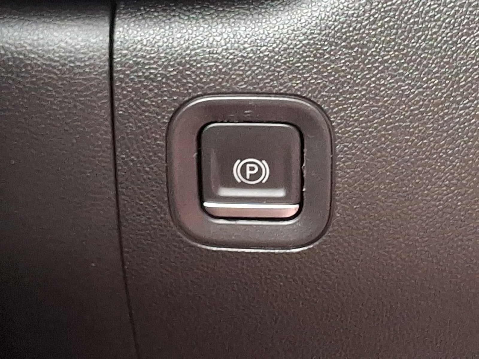 2023 Chevrolet Silverado 1500 4WD Crew Cab Short Bed Custom Trail Boss