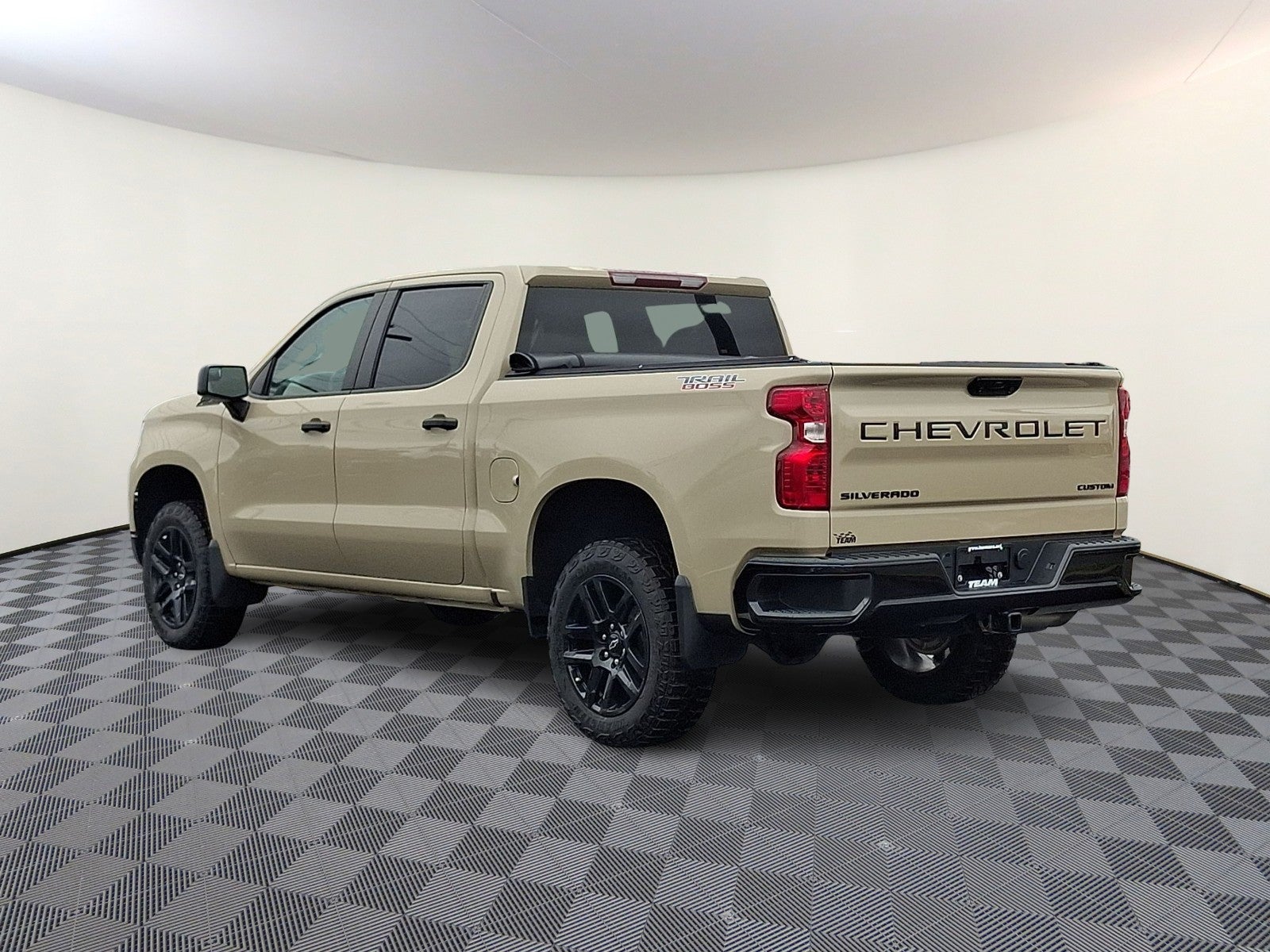 2023 Chevrolet Silverado 1500 4WD Crew Cab Short Bed Custom Trail Boss