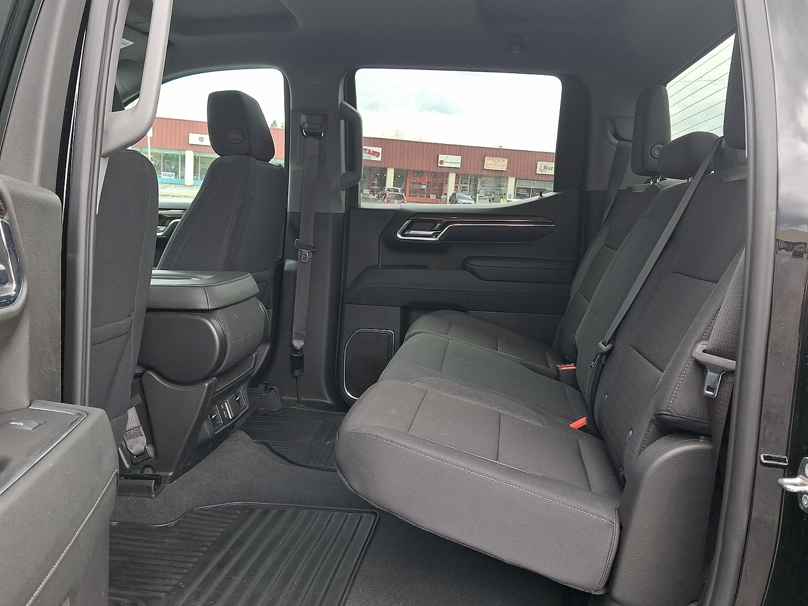 2024 Chevrolet Silverado 1500 4WD Crew Cab Short Bed LT with 2FL