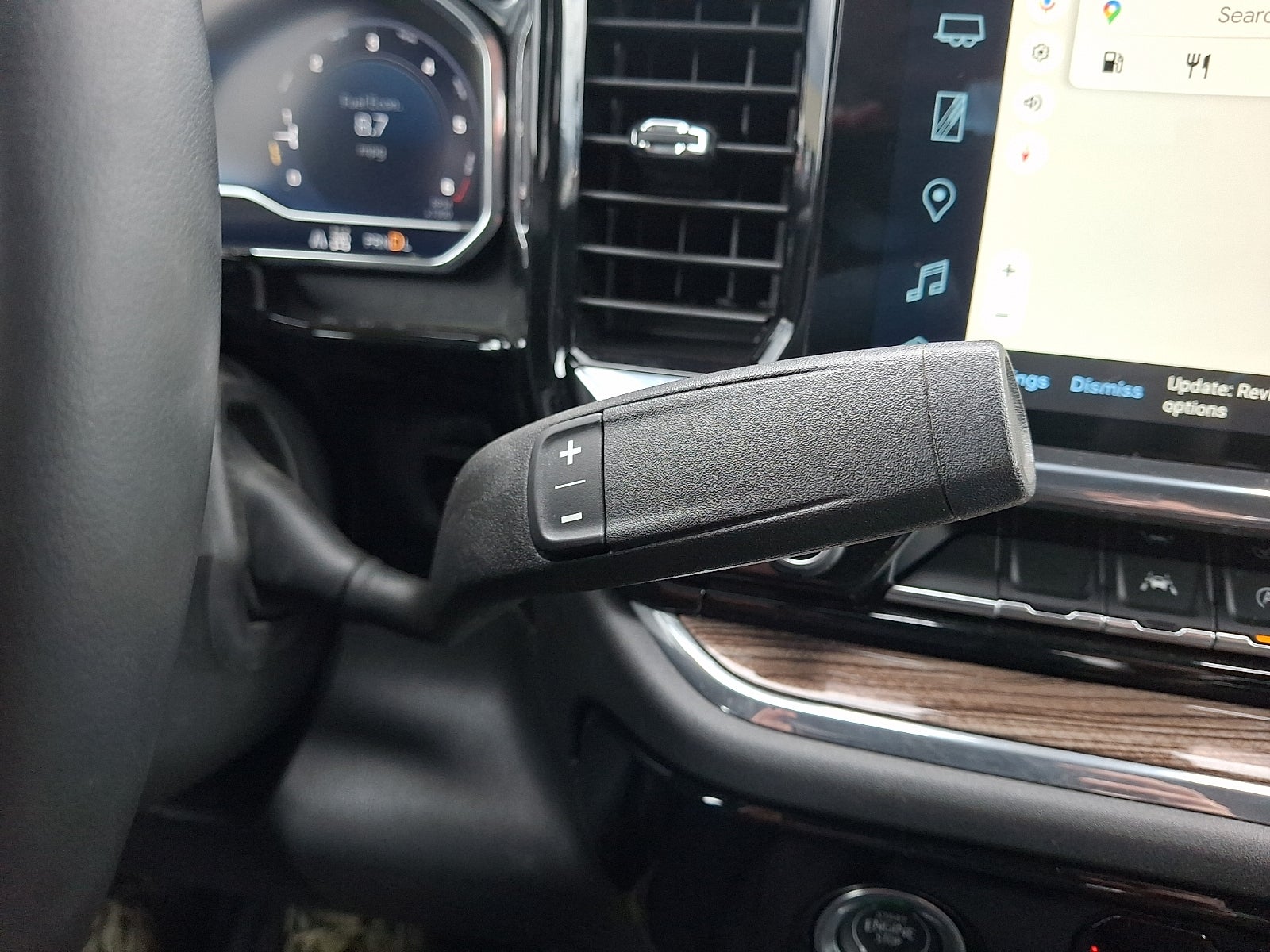 2024 Chevrolet Silverado 1500 4WD Crew Cab Short Bed LT with 2FL