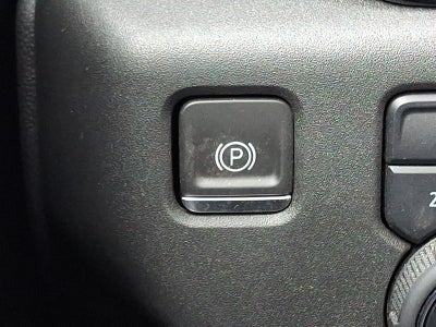 2024 Chevrolet Silverado 1500 4WD Crew Cab Short Bed LT with 2FL