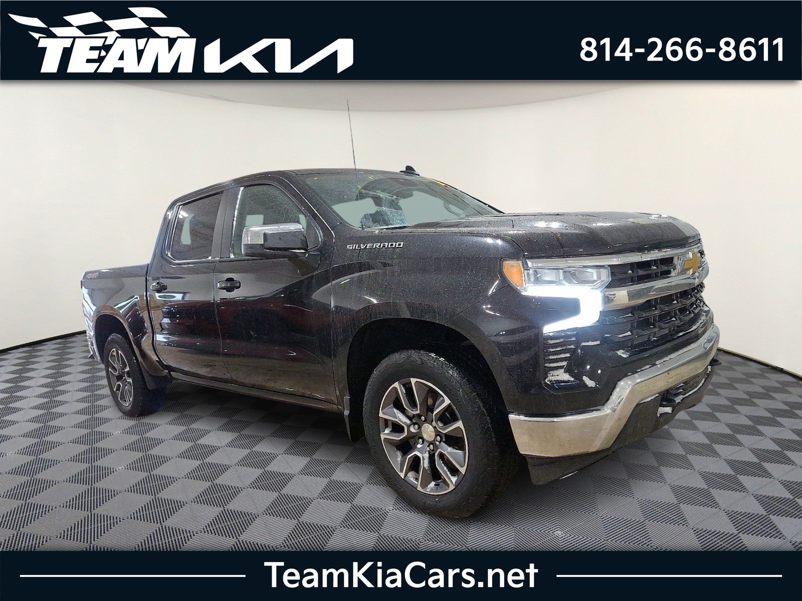 2024 Chevrolet Silverado 1500 4WD Crew Cab Short Bed LT with 2FL