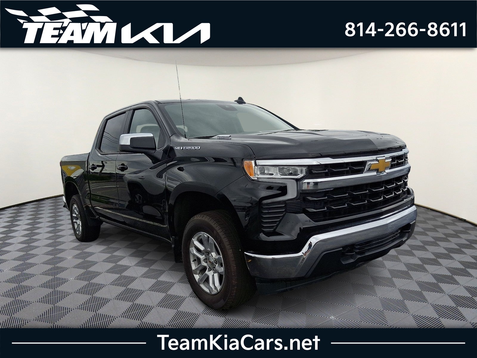 2025 Chevrolet Silverado 1500 4WD Crew Cab Short Bed LT with 2FL