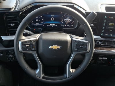 2025 Chevrolet Silverado 1500 4WD Crew Cab Short Bed LT with 2FL