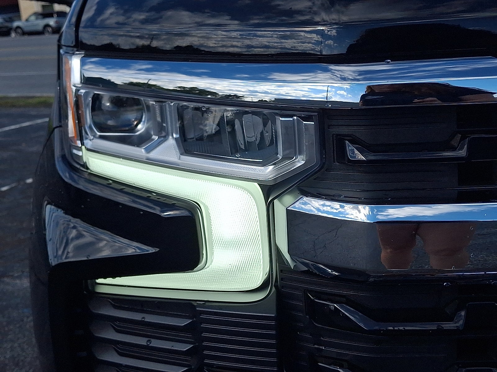 2025 Chevrolet Silverado 1500 4WD Crew Cab Short Bed LT with 2FL