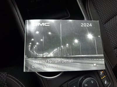 2024 GMC Terrain AWD SLE