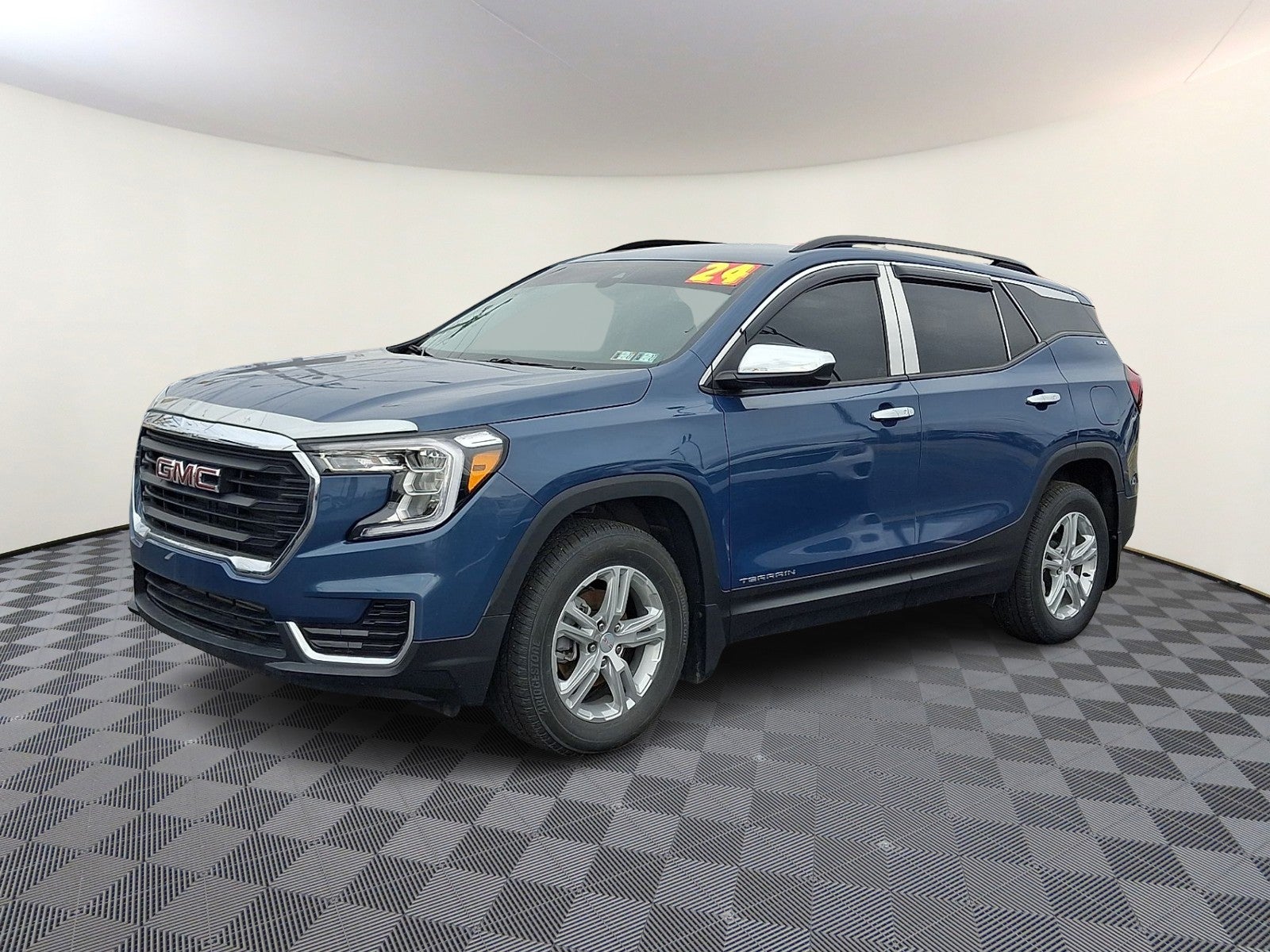 2024 GMC Terrain AWD SLE