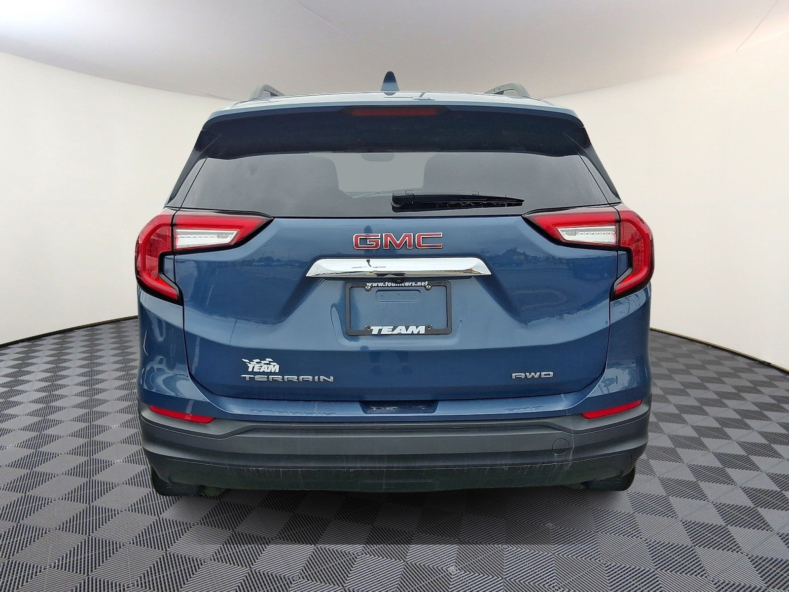 2024 GMC Terrain AWD SLE