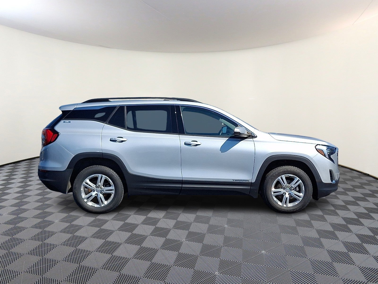 2020 GMC Terrain AWD SLE