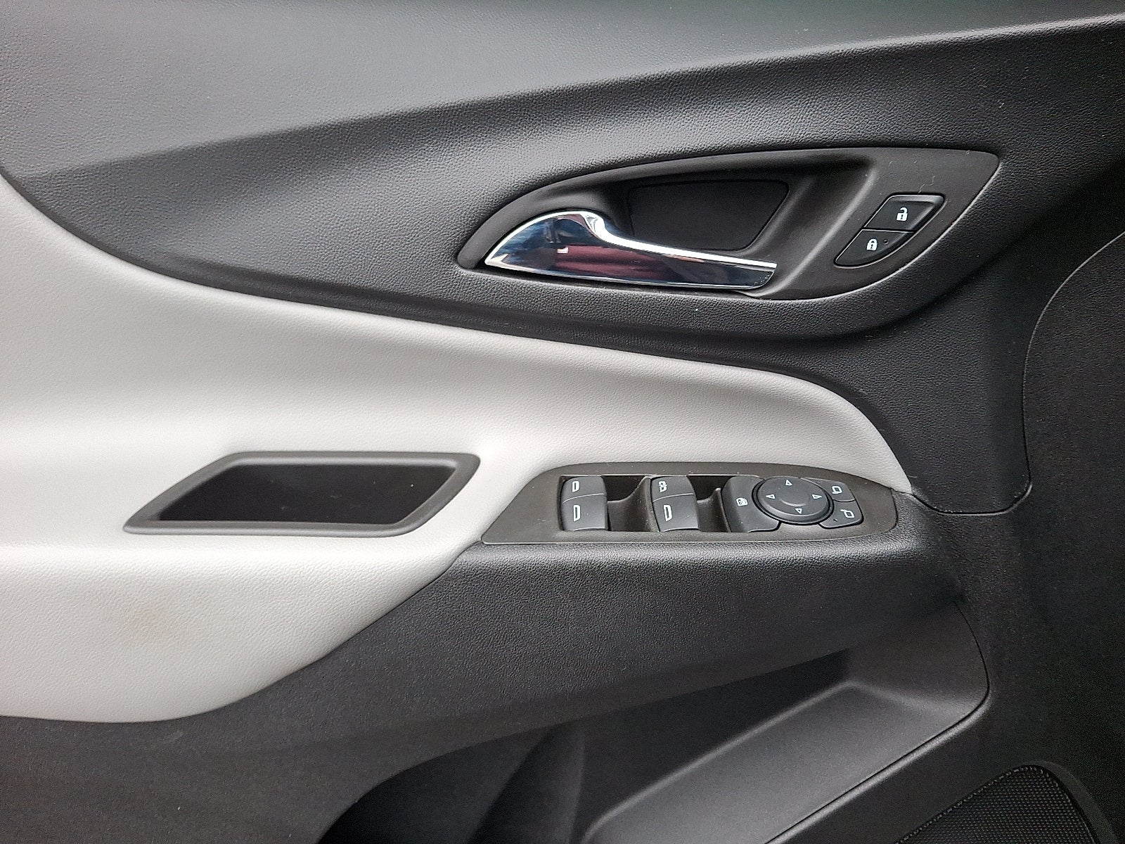 2022 Chevrolet Equinox AWD LS