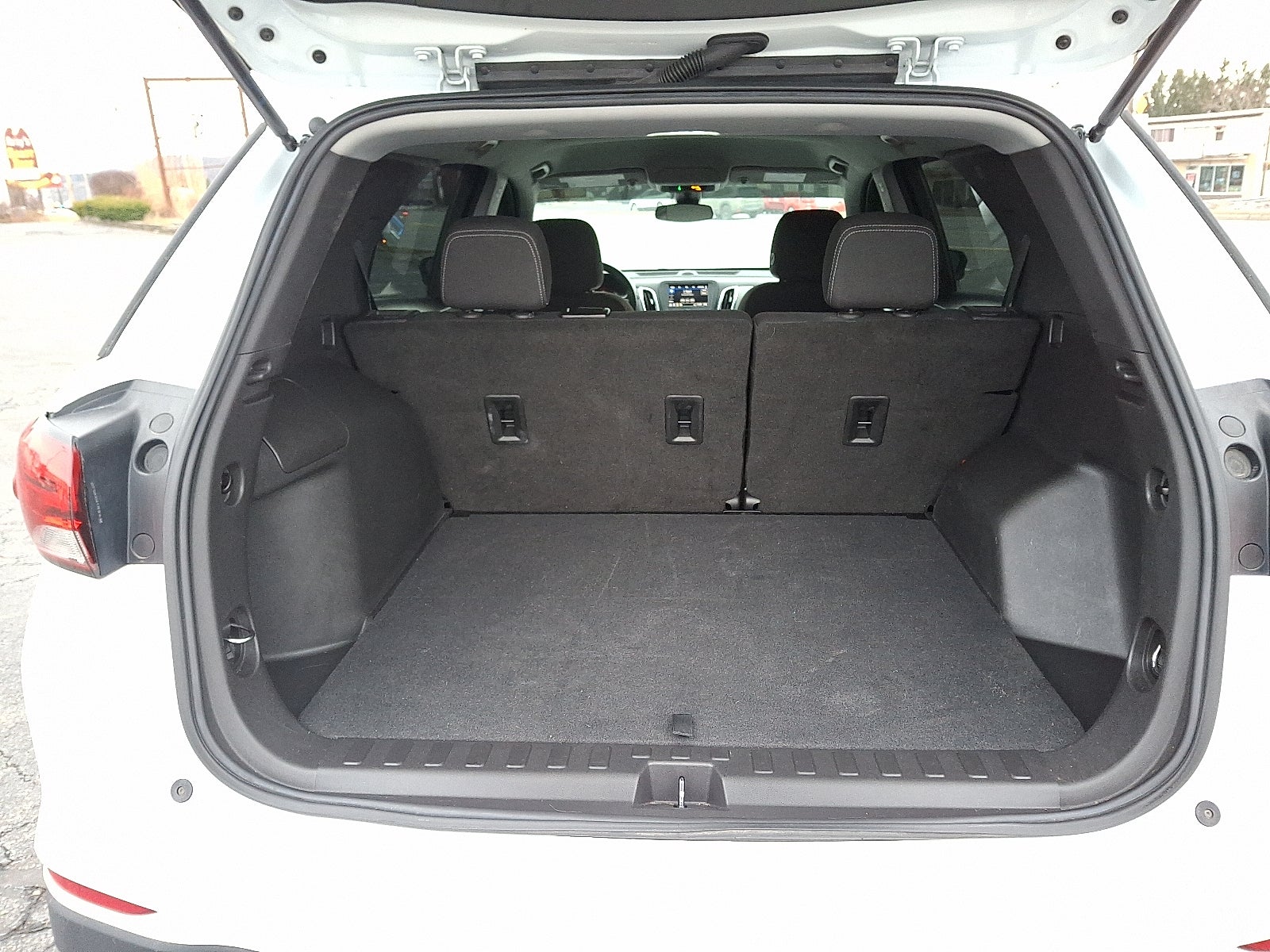 2022 Chevrolet Equinox AWD LS