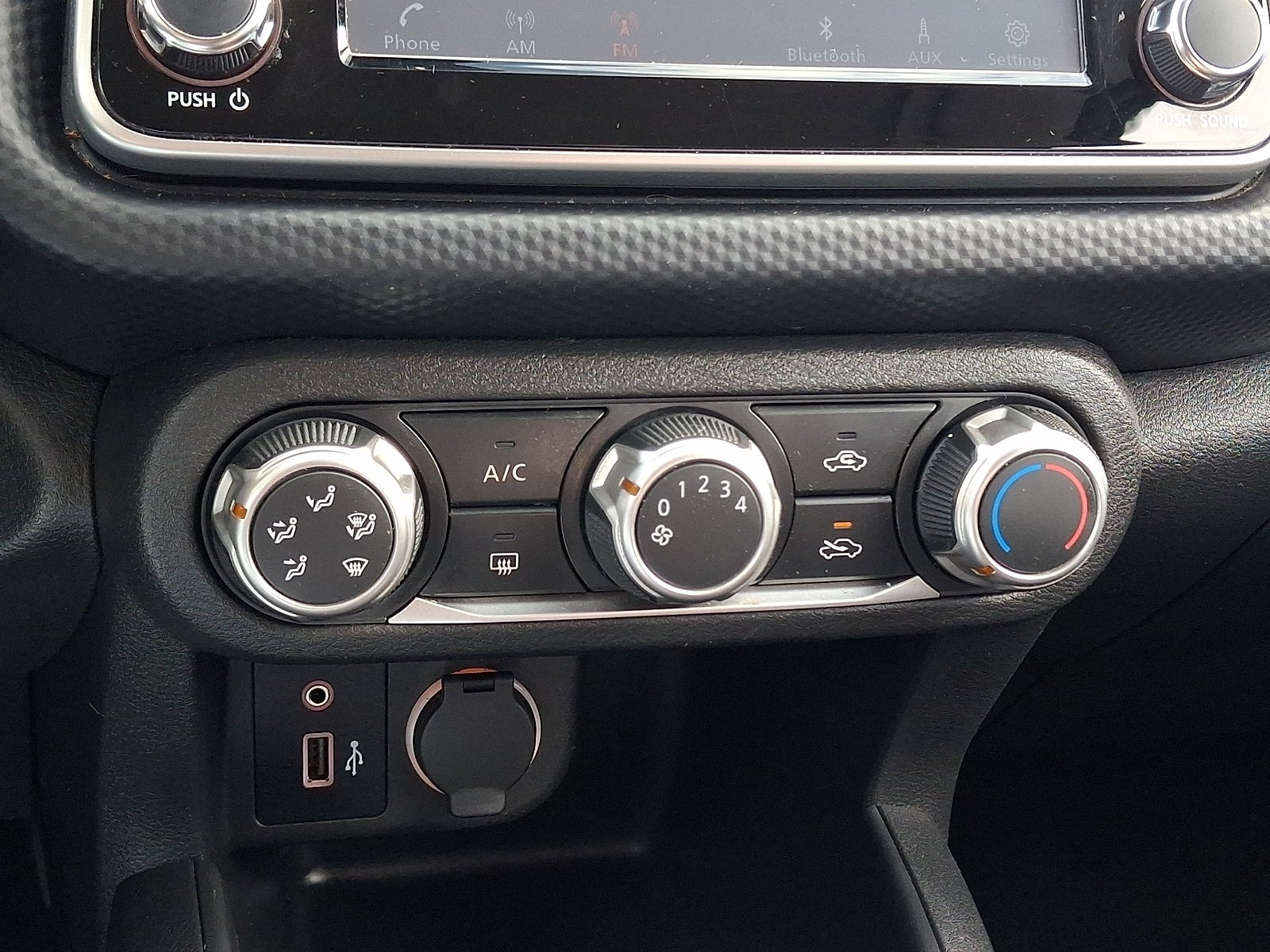 2023 Nissan Kicks S Xtronic CVT