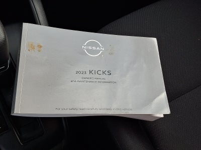 2023 Nissan Kicks S Xtronic CVT
