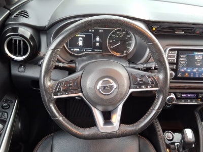 2019 Nissan Kicks SR