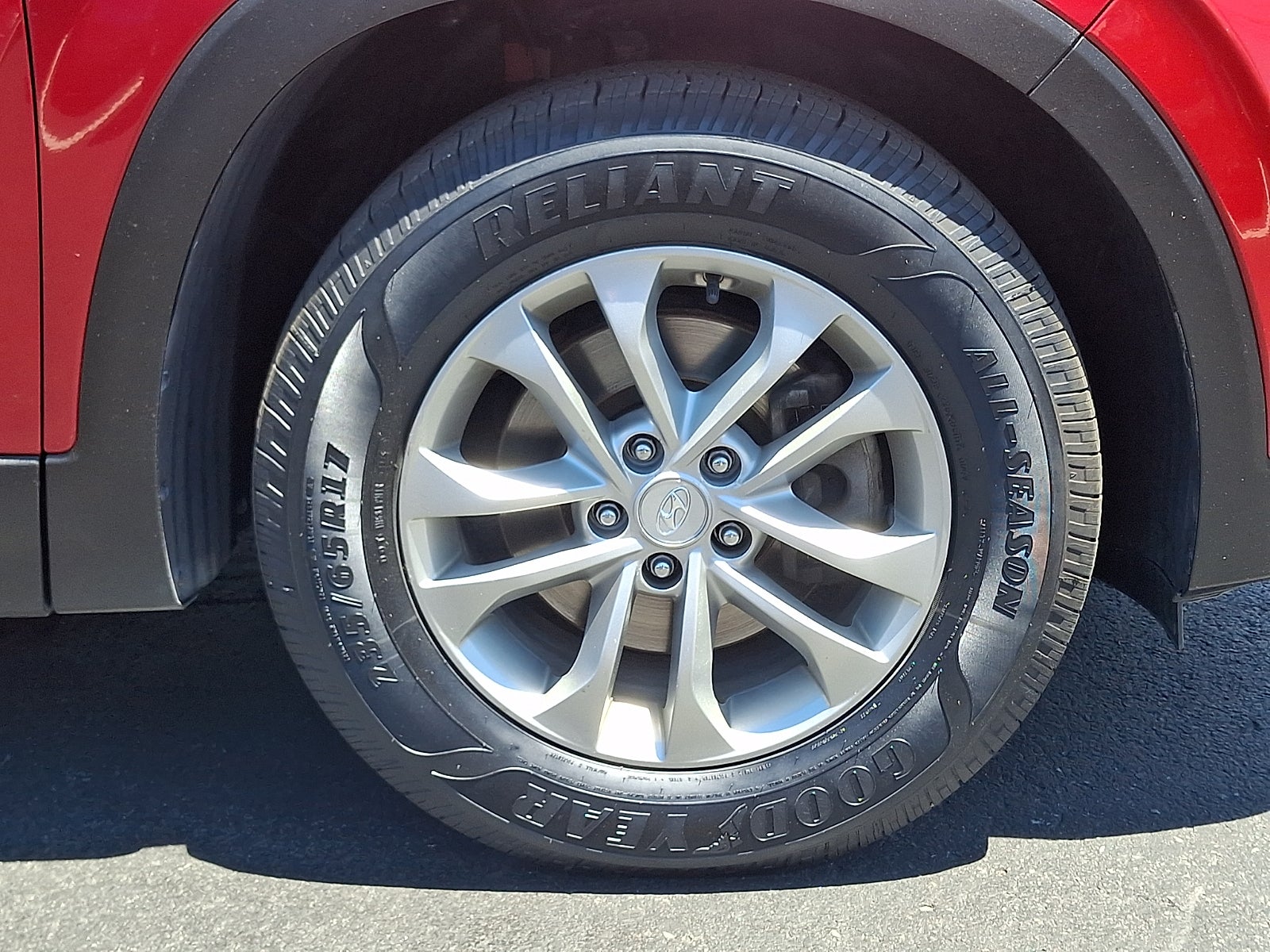 2019 Hyundai Santa Fe SE